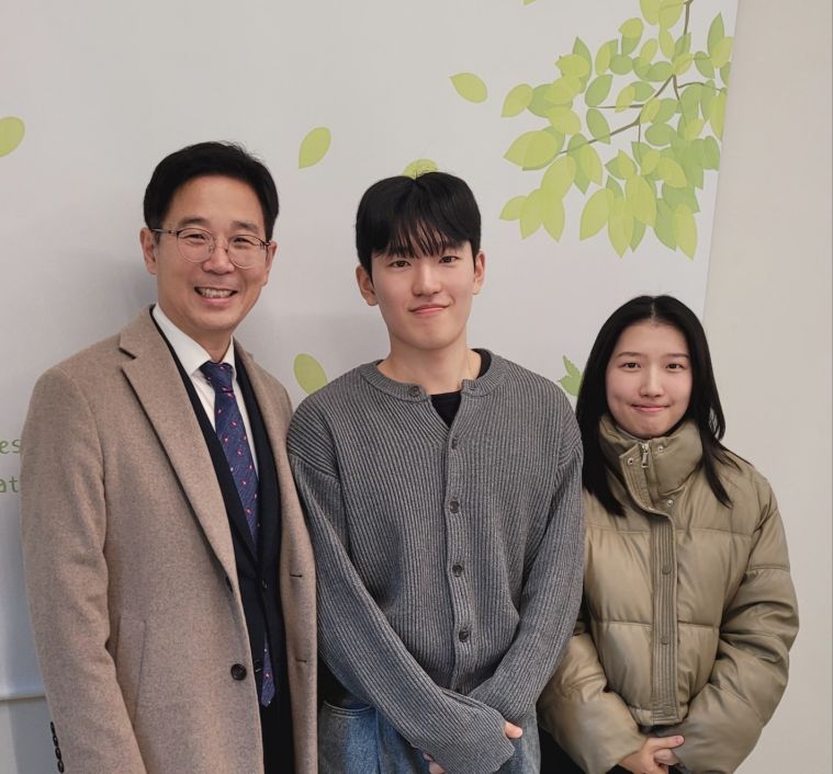 정은찬.jpg